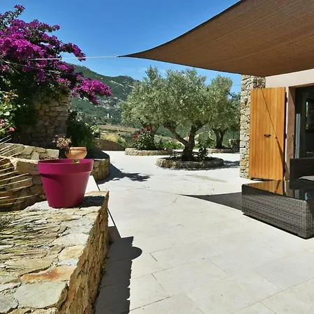 Superbe D'architecte En Pierre Traditionnelle Vue Mer