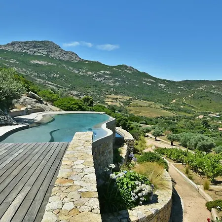 Superbe D'architecte En Pierre Traditionnelle Vue Mer Villa Calvi (Corsica)